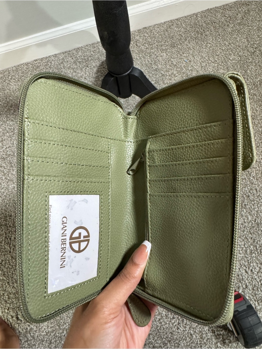 Olive Green Pebbled Leather Crossbody Phone Wallet with Detachable Strap - Picture 2 of 6